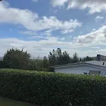 Mit Terrasse In