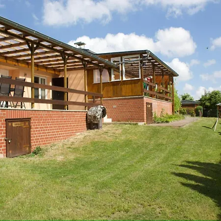 Mit Terrasse In * 블랑켄부르크